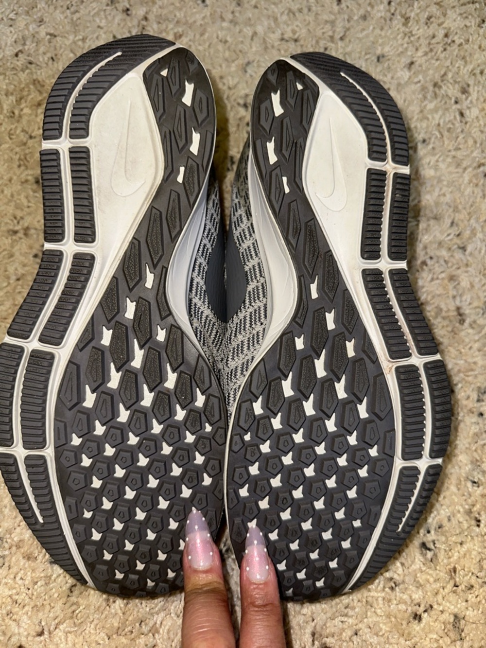 Nike Women's Light Grey Knit Running Sneakers - Picture 7 of 9